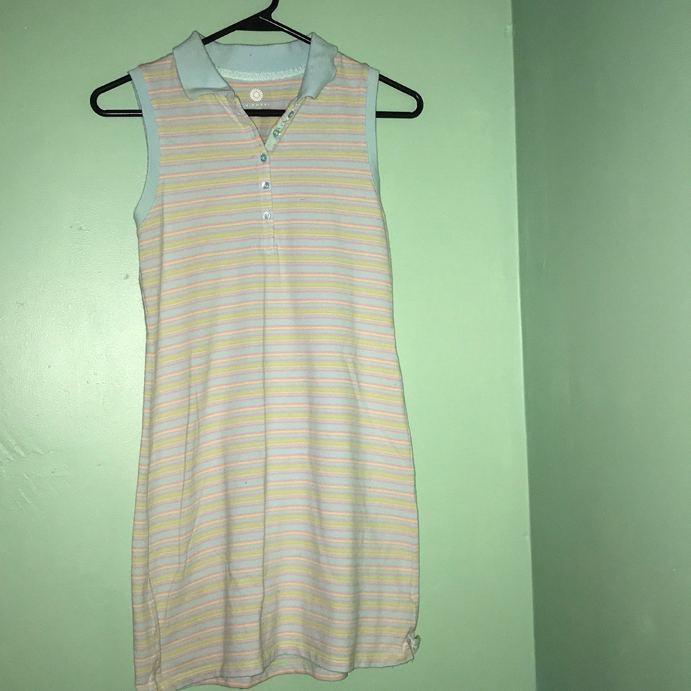Sleeveless dress with stripes